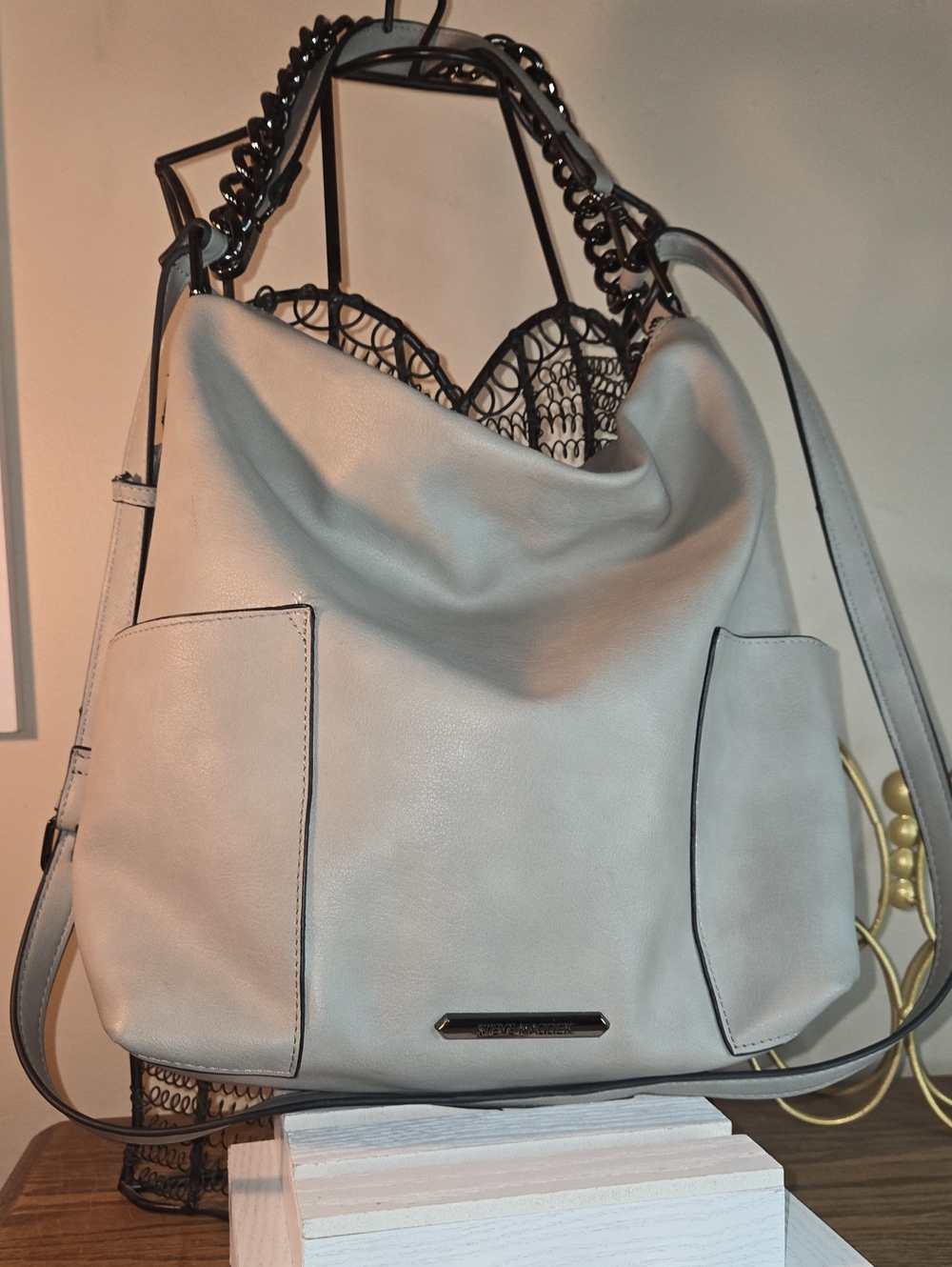 Women's Soft Hobo Bag in Light Gray - Chic Everyday Shoulder Bag